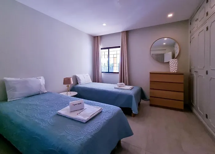 Flh Summer Flat With Pool Apartmán *